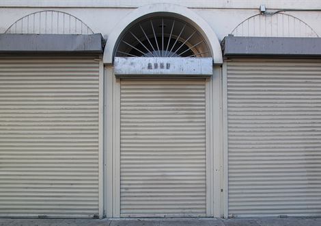 Persianas metálicas para locales en Zona Franca